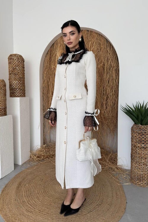 Stro Lace Detailed Dress