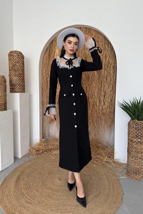 Stro Lace Detailed Dress