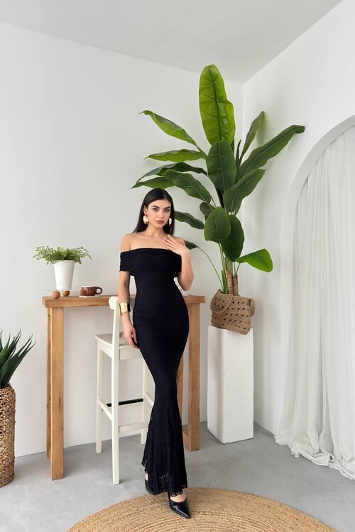 Uyef Strapless Dress