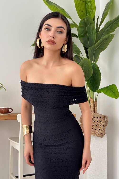 Uyef Strapless Dress