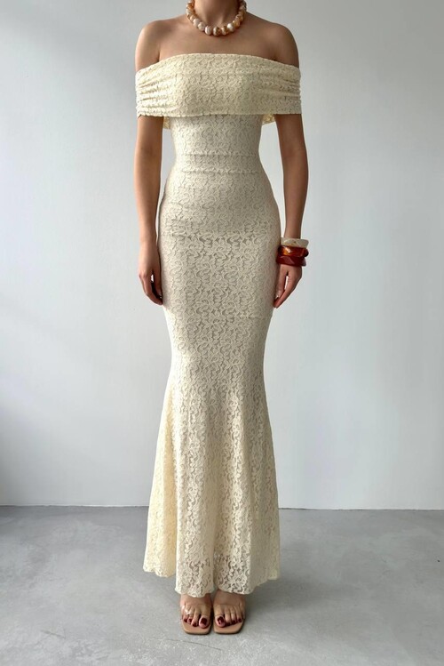 Uyef Straplez Elbise