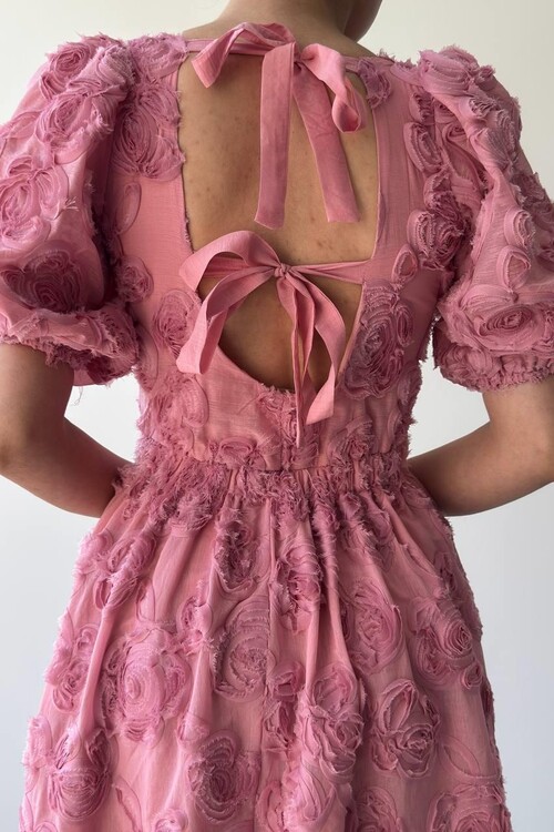 Wear Back Tie Detail Dress