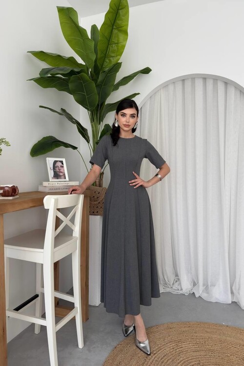 Wera Pliseli Midi Elbise