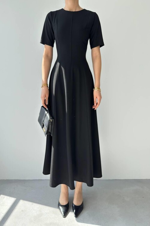 Wera Pleated Midi Dress