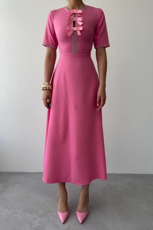 Wera Taşlı Fiyonk Detaylı Elbise