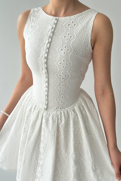 Yema Düğme Detaylı Elbise