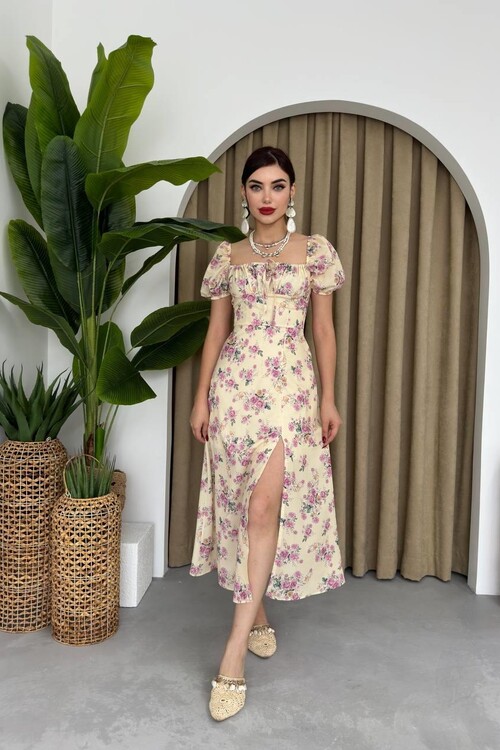 Zeze Balloon Sleeve Dress