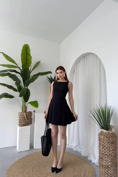 Zoe Mini Dress