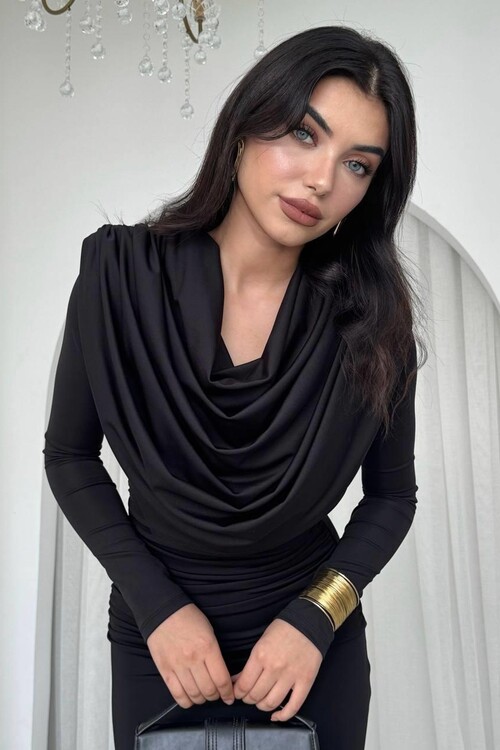 Crimson Drape Elbise