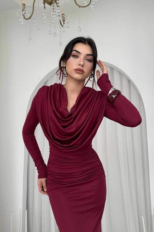 Crimson Drape Elbise