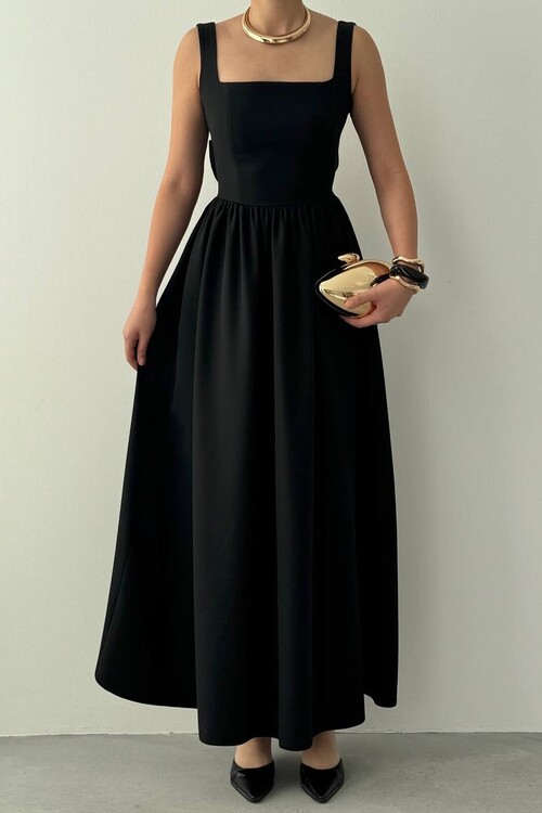 Dınas Fiyonk Detaylı Elbise