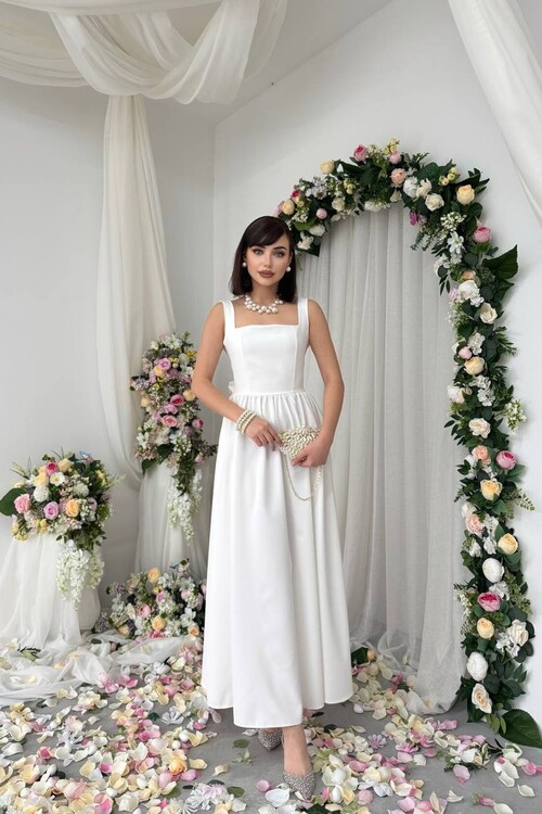 Dınas Fiyonk Detaylı Elbise