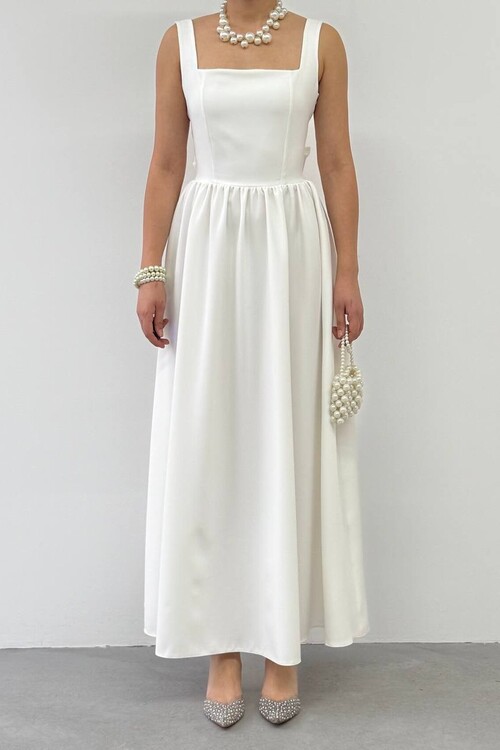 Dınas Fiyonk Detaylı Elbise