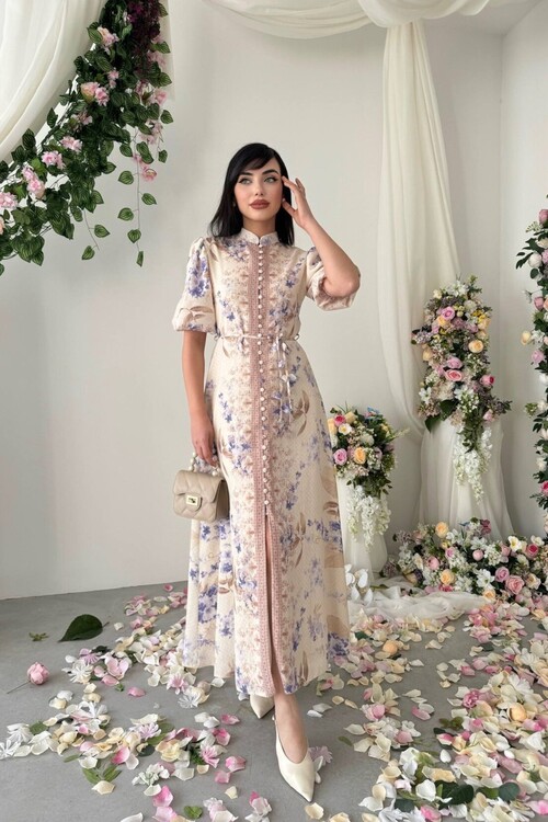 Eboy Kemer Detaylı Elbise