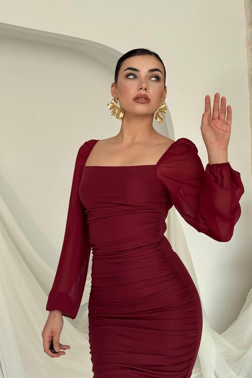 Engla Midi Dress