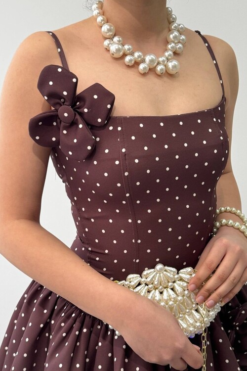 Keraj Çiçek Detaylı Elbise