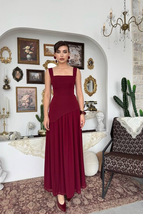 Luen Yırtmaç Detaylı Elbise