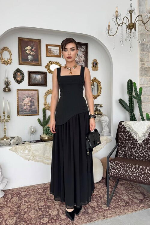 Luen Yırtmaç Detaylı Elbise