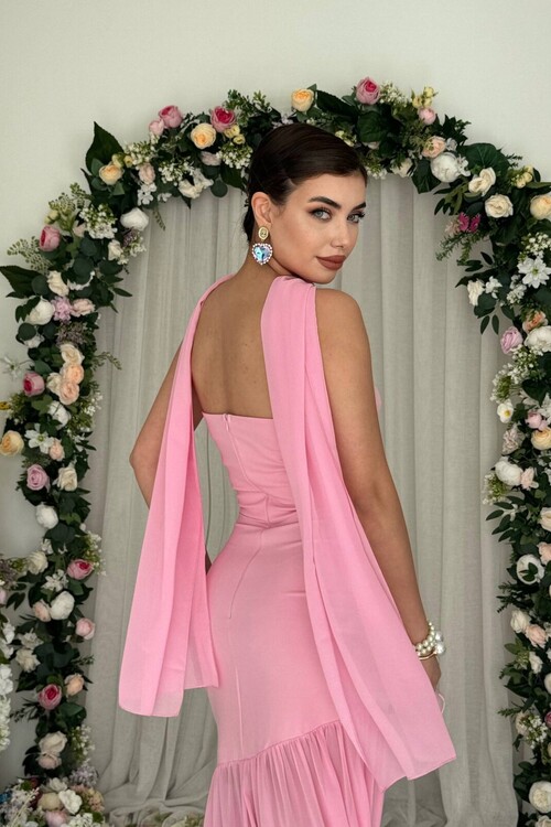 Manen Şal Detaylı Elbise