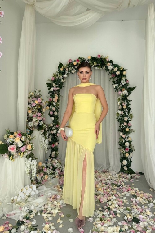 Manen Şal Detaylı Elbise