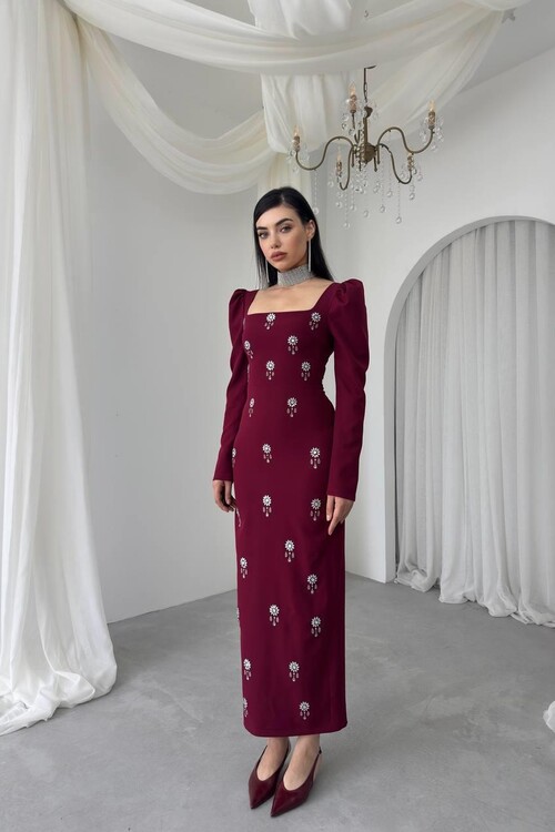 Pera Taş Detaylı Elbise