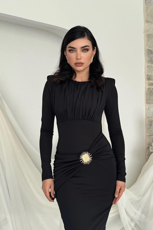 Rıva Broş Detaylı Elbise