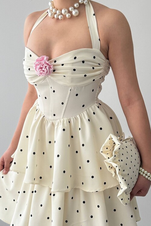 Sernu Gül Detaylı Elbise