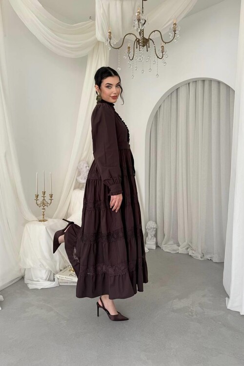 Verno Kemer Detaylı Elbise