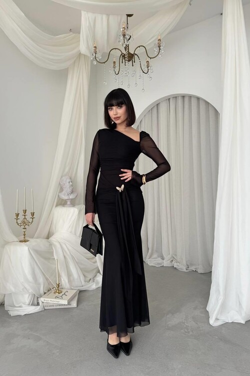 Vesso Broş Detaylı Elbise