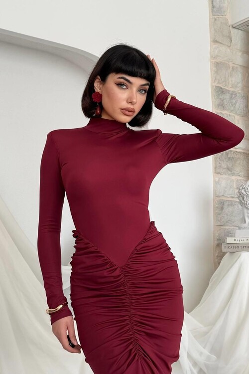 Wino Backless Dress