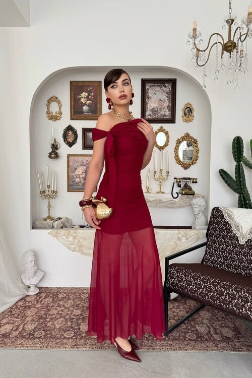 Yenel Omuz Bağlama Detaylı Elbise