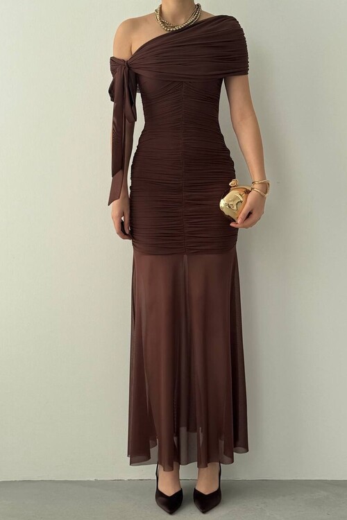 Yenel Omuz Bağlama Detaylı Elbise