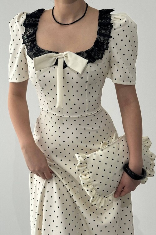 Zean Fiyonk Detaylı Elbise