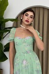 ŞİFON KUMAŞ DİJİTAL DESEN BASKILI ELBİSE